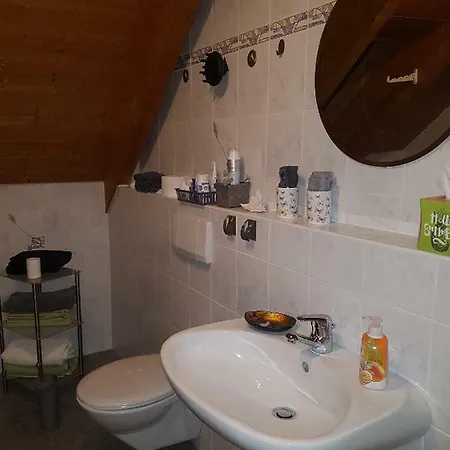 Ruhige Bei Muenchen, Fuerstenfeldbruck, Dachau Apartment Oberschweinbach